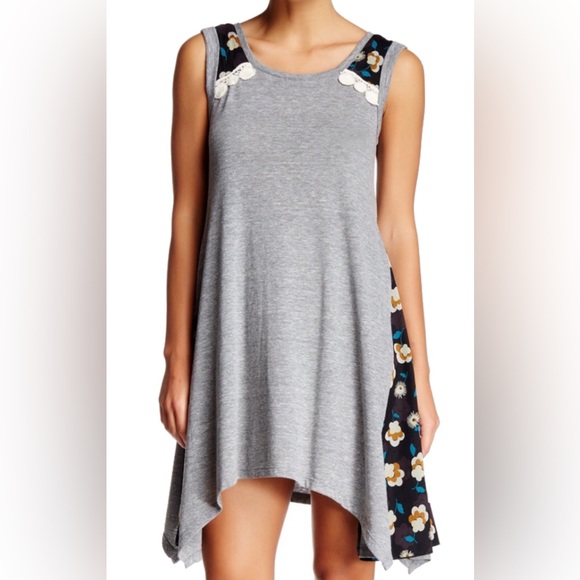 Anna Sui Dresses & Skirts - Anna Sui Silk Floral Inset Shark Bite Hem Tank Mini Dress M/L
